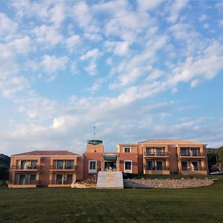 Finiki Plaza Aparthotel Methoni  Bagian luar foto