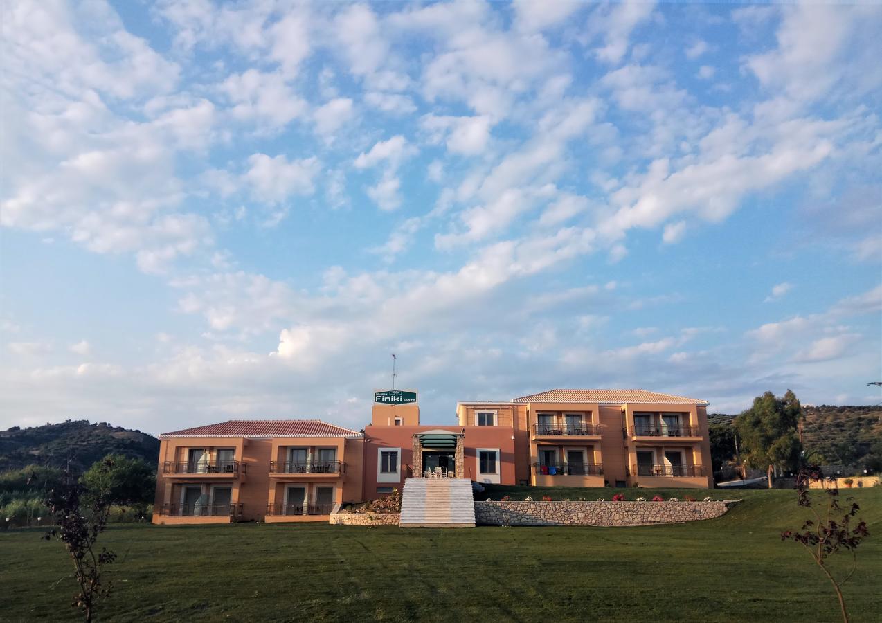 Finiki Plaza Aparthotel Methoni  Bagian luar foto